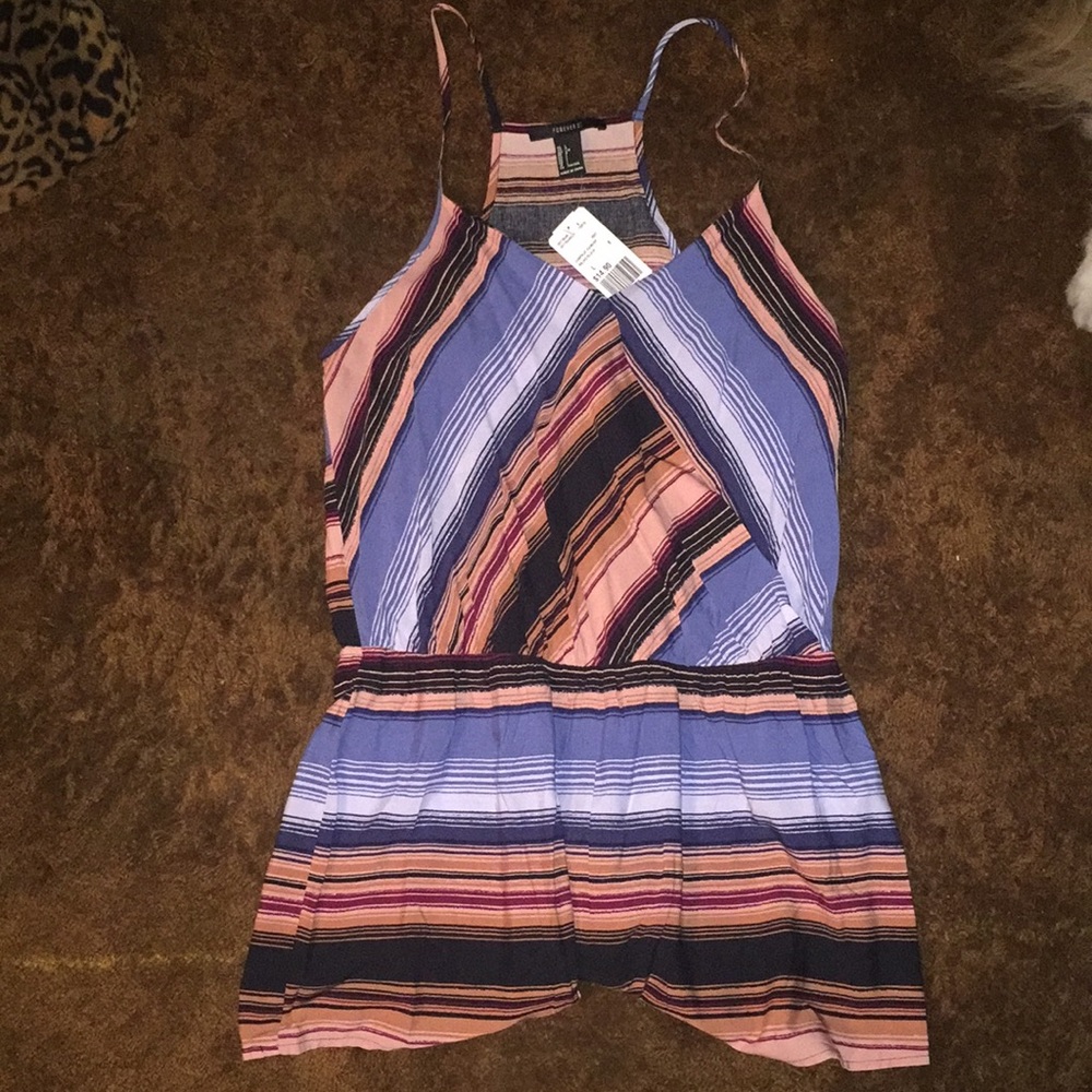 GET 4 $5 😊 Forever 21 Romper (shorts)